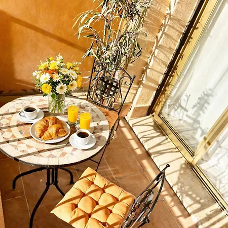 1 Min To Sea, Parking, Ac, Terrace, 15 Min Monaco * 로퀴에브륀캡마르탱